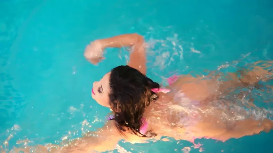 Kesha Ortega's Poolside Fuck