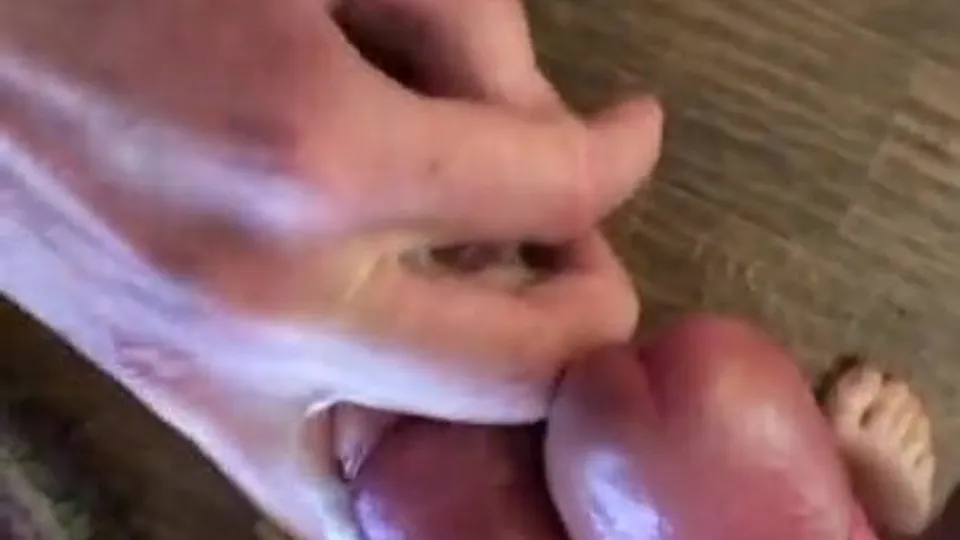 Buddie uses cum as lube - ThisVid.com