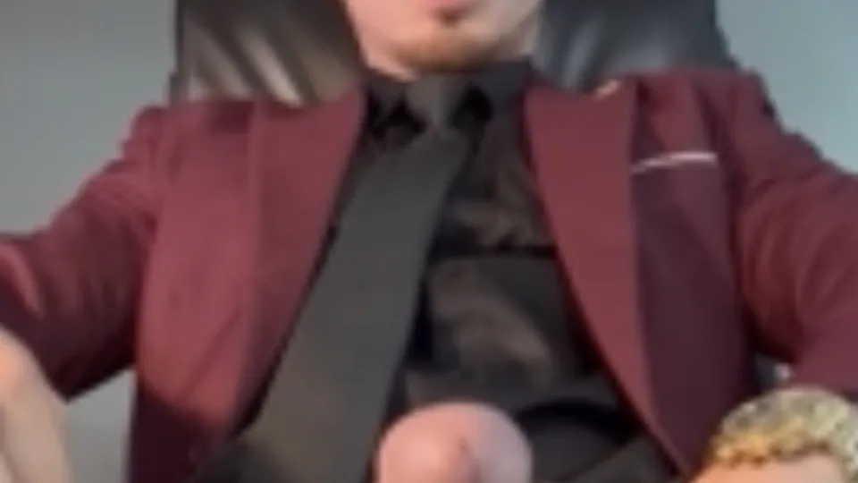 BWC therapist accidentally reinforces faggot fantasy - ThisVid.com