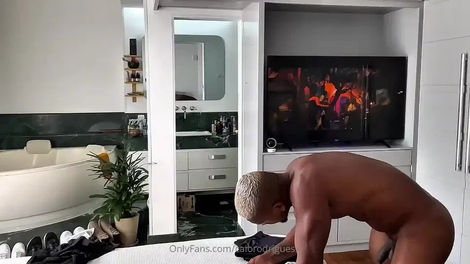 CaioRodrigues Nude Leaks, Sizzling Sexy Irresistible Jacked Muscle Black Hunk Bubble Butt Bareback Raw Fuck (22).mp4
