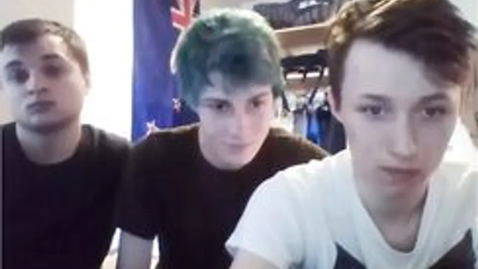 Trio di Twink Webcam Masturbazione