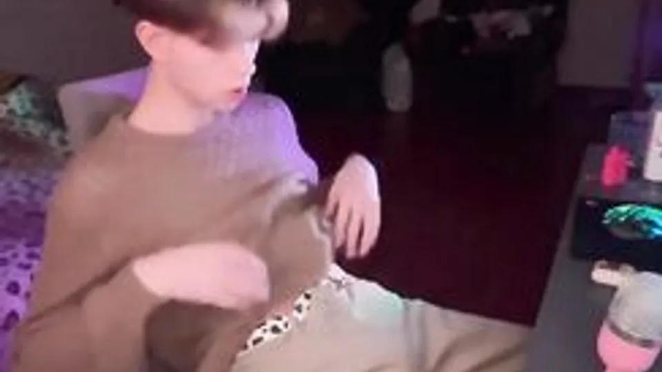 Cam Twink Porn Himself After University Cute