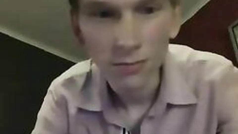 Camboy wank until he cum