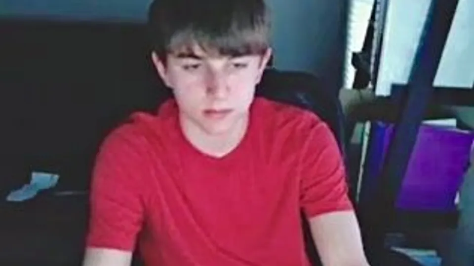 Cams Were Free? Show Ass Cum