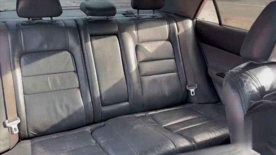 Latino Guy Enjoys Bareback Fun