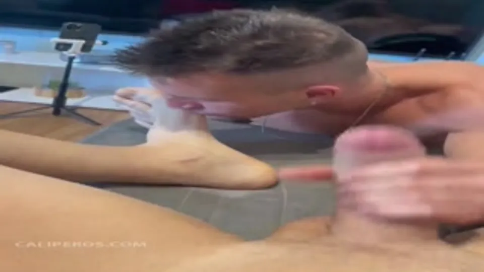 Карлос и Хектор: Аматорское гееское орально и трах
