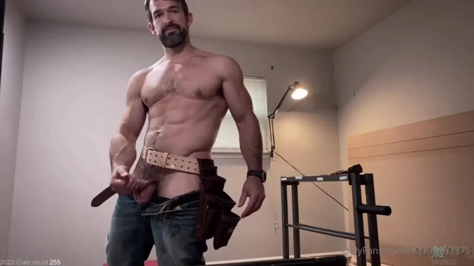 Carpenters Tool.mp4