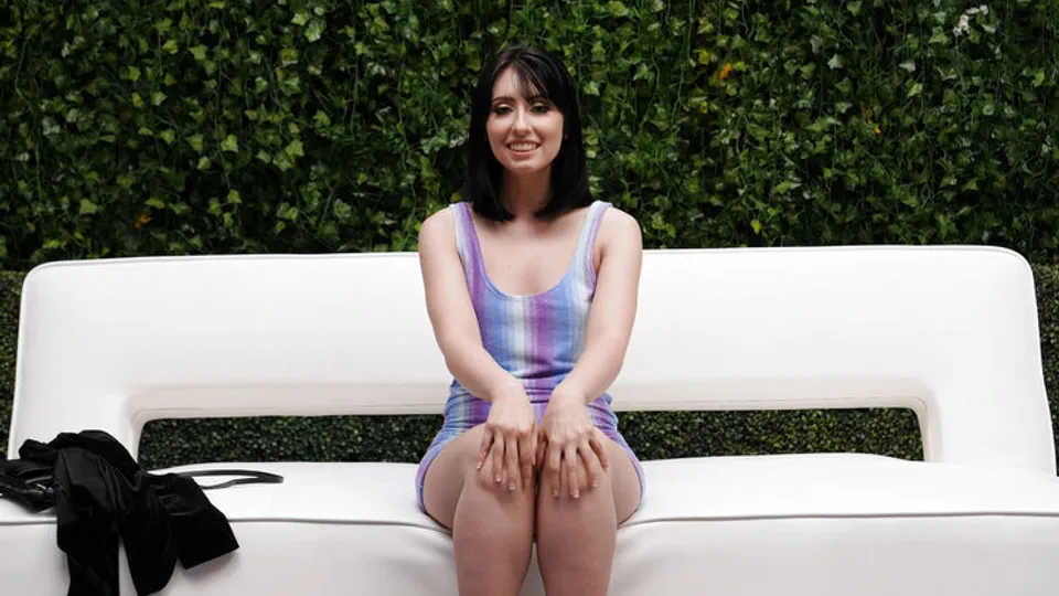 Casting Couch HD - Daphne - Daphnes Audition 