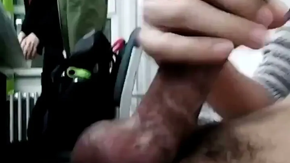 Two guys fuck raw in a messy room