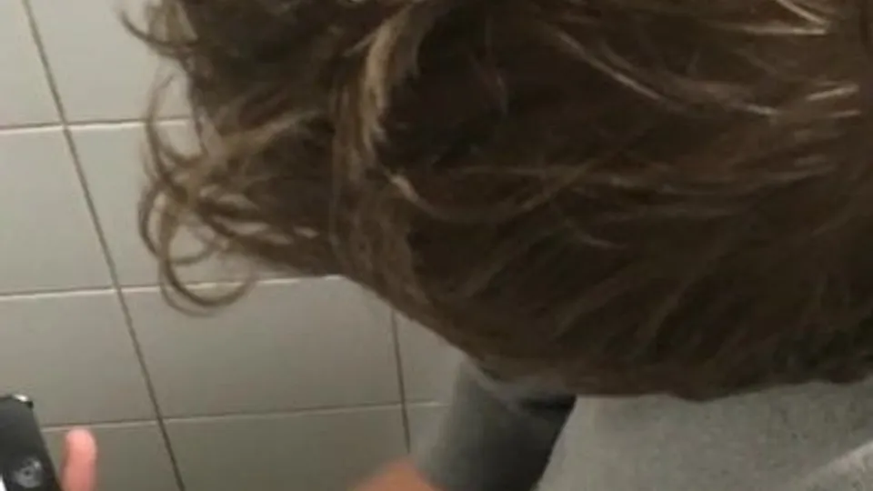 Caught college guy jerking off and cum in university stalls - ThisVid.com