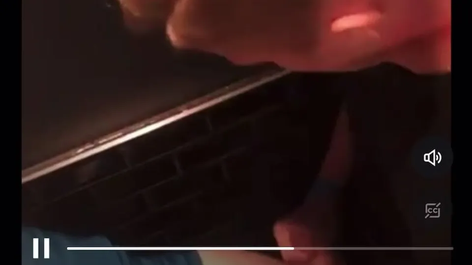 Caught fucking in the club toilets - ThisVid.com
