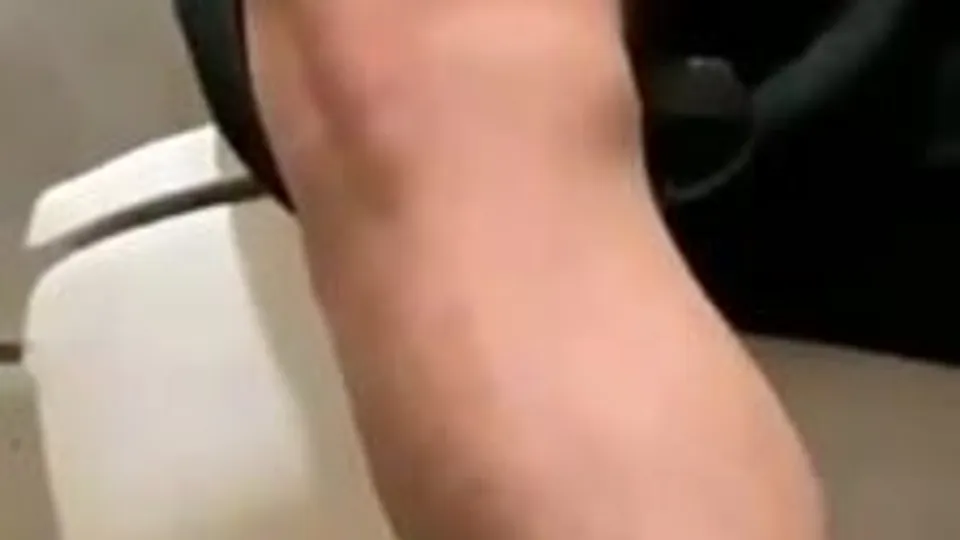Caught jerking off in a stall - ThisVid.com