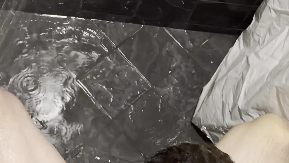 Caught jerking off in shower - cum shot - ThisVid.com