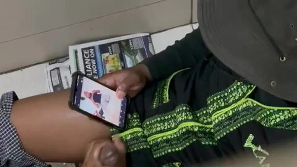 Caught jerkoff - video 2 - ThisVid.com