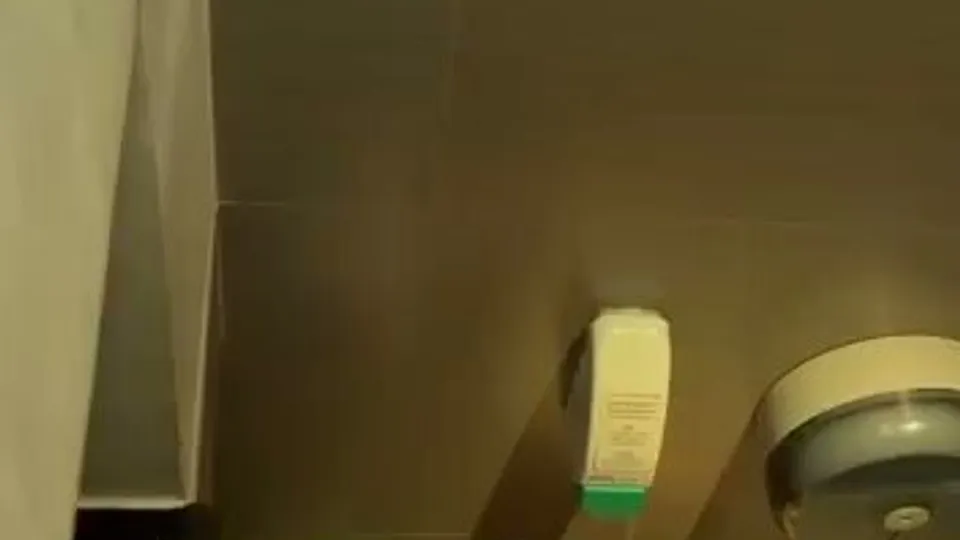 Caught man jerk in toilet 17 - ThisVid.com
