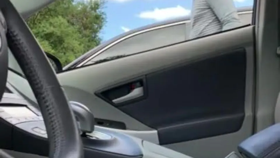 Caught stroking in public - ThisVid.com