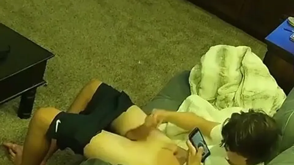 Caught - video 149 - ThisVid.com