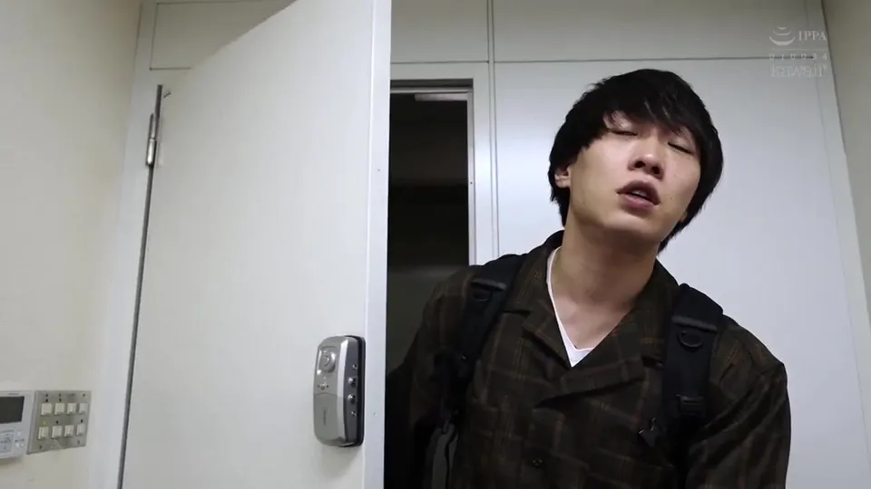 Addicted to Her Love: A Girlfriend's Affair