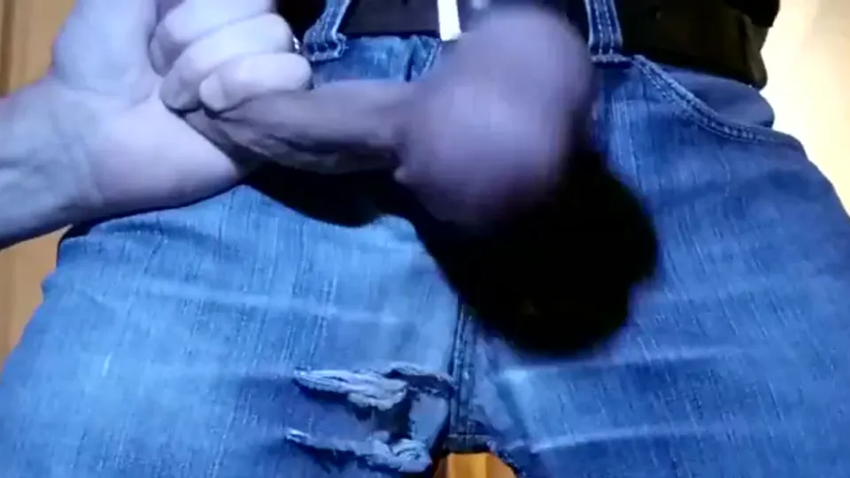Cbt balls punching - ThisVid.com