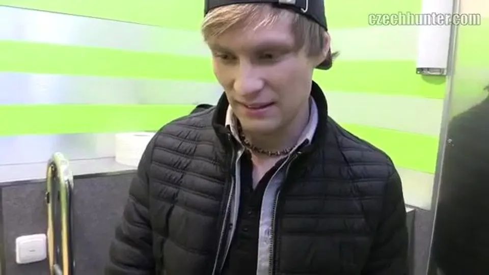 CH 289, Camera guy pays a young guy in black ribbed jacket and cap to lose his girlfr