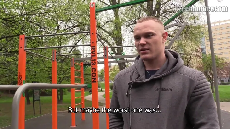 CH 301, Camera guy pays a young guy in grey "Gym Beam" hoodie to suck and be fucked