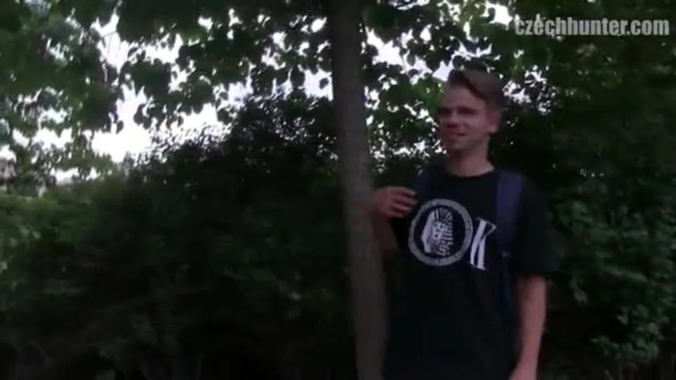 CH 360, Camera guy pays a young guy in black "L K" T to suck and be fucked