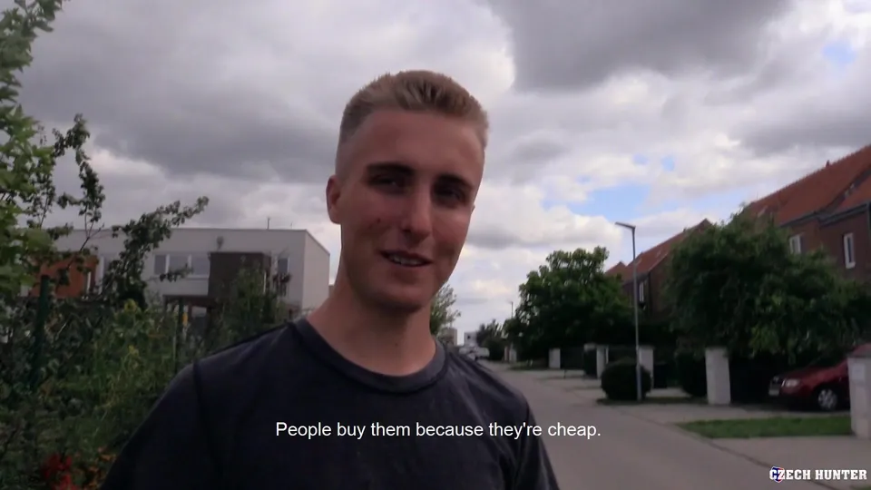 CH 476, Camera guy pays a young guy in dark grey T to suck and be fucked