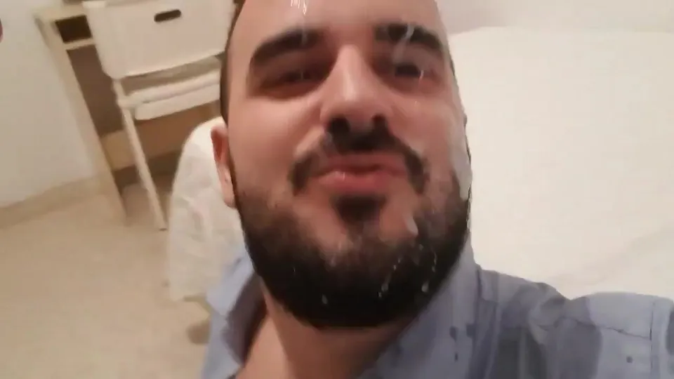 CHARMING GUY TAKES A HUGE FACIAL - ThisVid.com