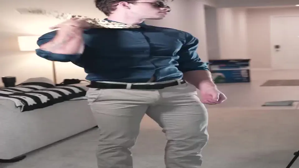 CHASE Nude Leaks, Dreamy Hairy Jock Jerking Off His Perfect Droolworthy Dick And Cumming (11).mp4