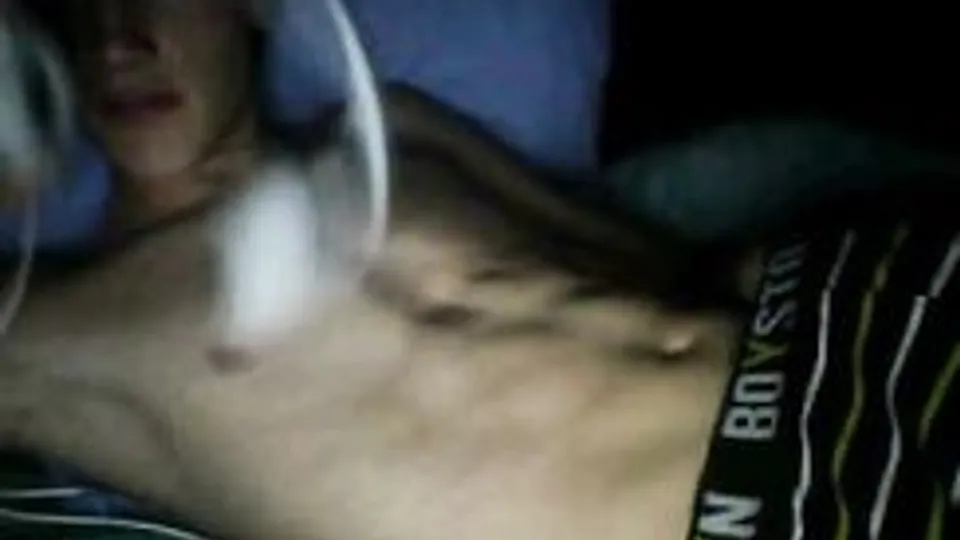 chatroulette 2014 11 17 skype boy montre visage et sa bite