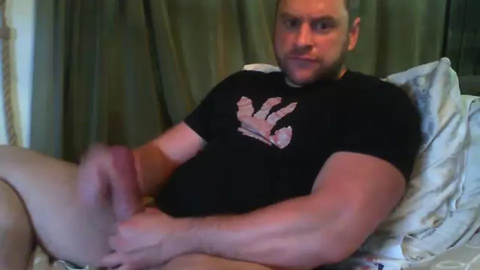 Mature Man Masturbates on Chaturbate