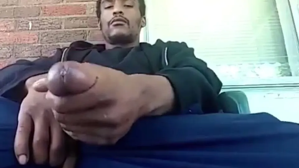 Chill Black Guy NUTS On His Front PORCH!! - ThisVid.com