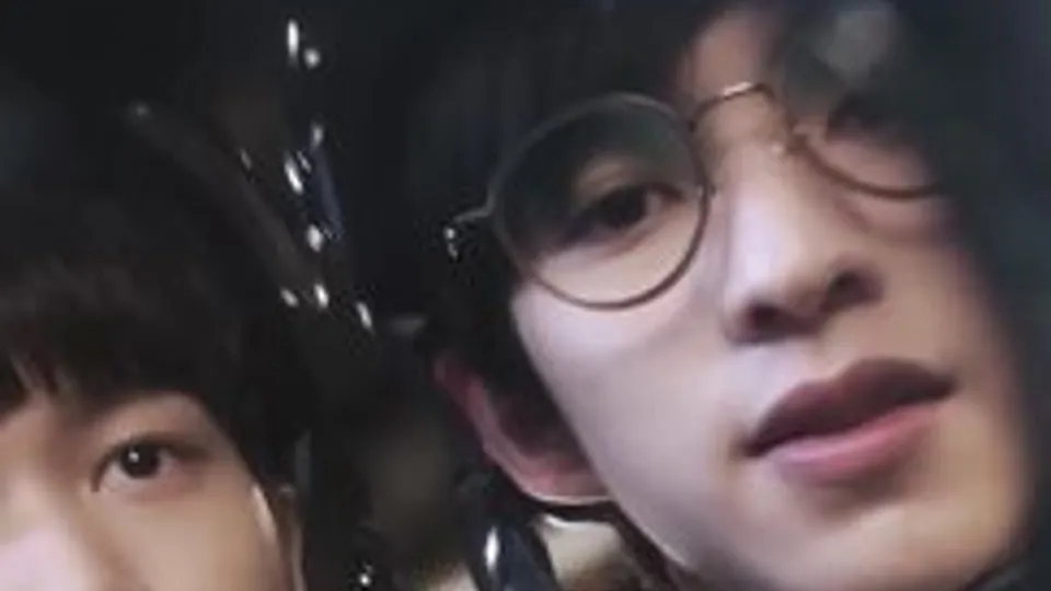 Chinese BL TV series (in full) Two 18 year old HS boys develop a crush on each other.