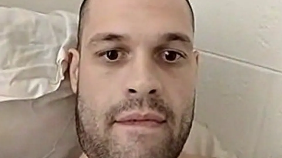 Chris, 37yo from USA - ThisVid.com