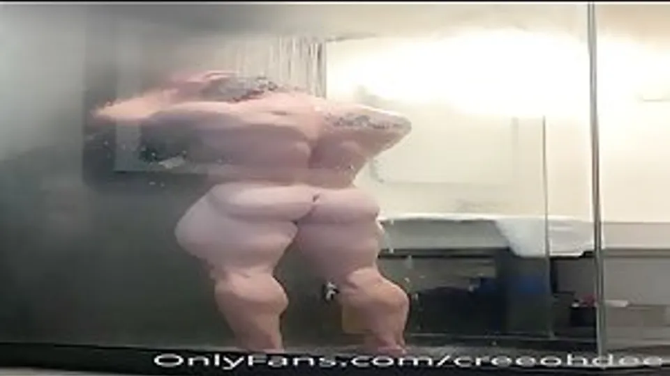 Chr!s O. Having Fun In The Shower