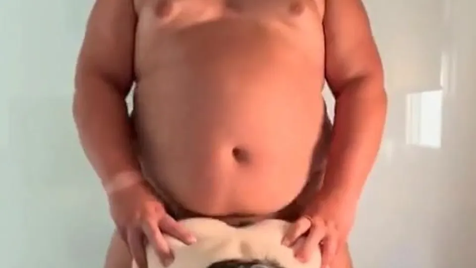 Chubby daddy fucking twink - ThisVid.com