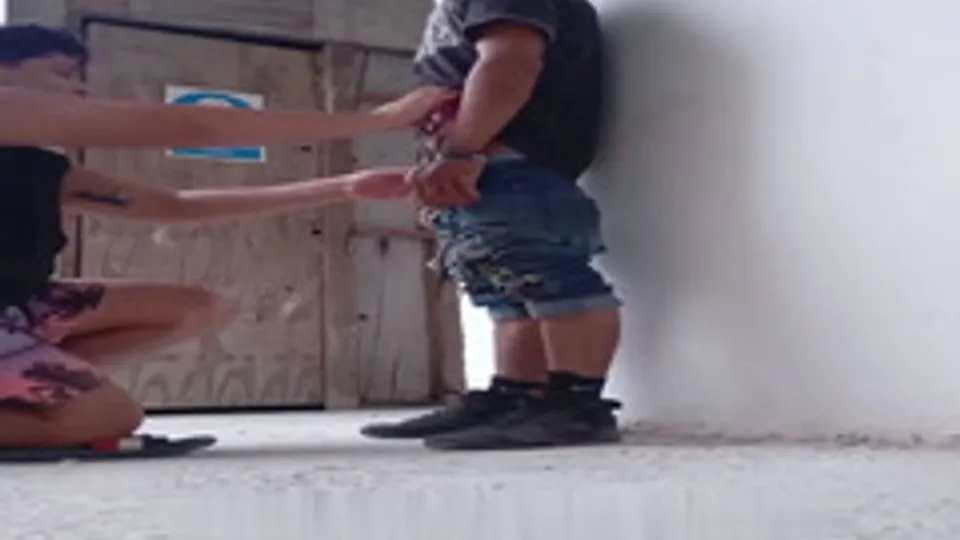 Chubby fag pays for str8 latino cock - video 2 - ThisVid.com