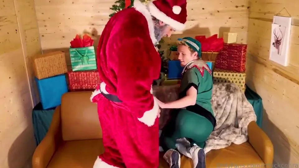 Chuck Conrad & Melbourne Twink: Regalo di Natale in anticipo