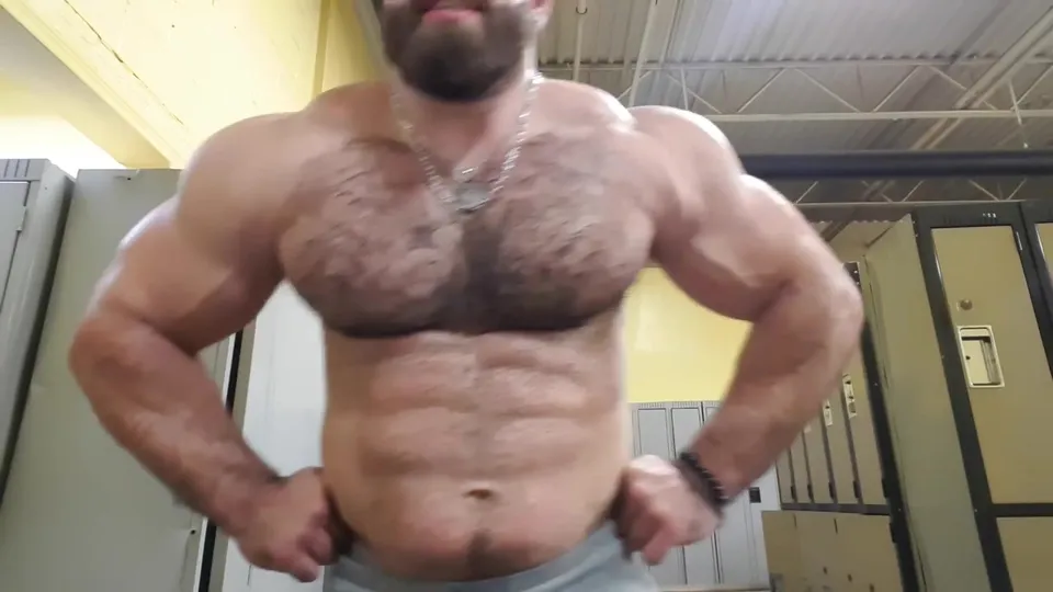 Cocky Bodybuilder Flexing Hairy Muscle Beast Chest Pecs Arms - ThisVid.com