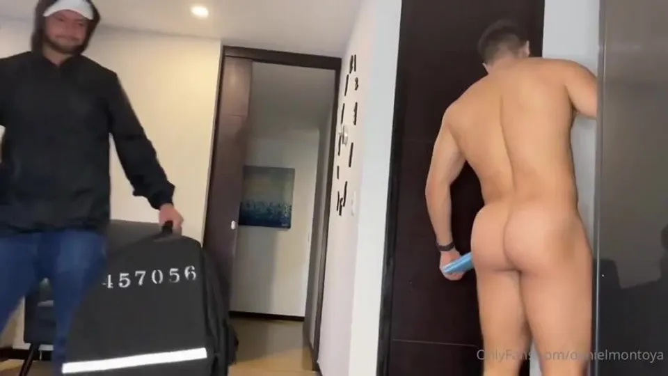 Cogiendo Con El Delivery