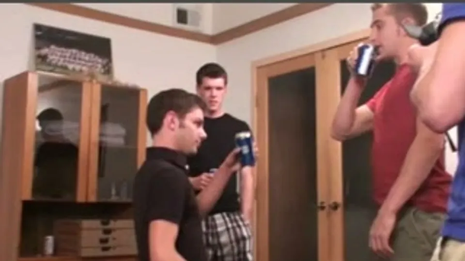 Collage Dude Getting Good Feed Of Dick