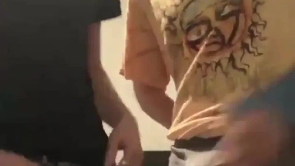 College Boys compare size - ThisVid.com