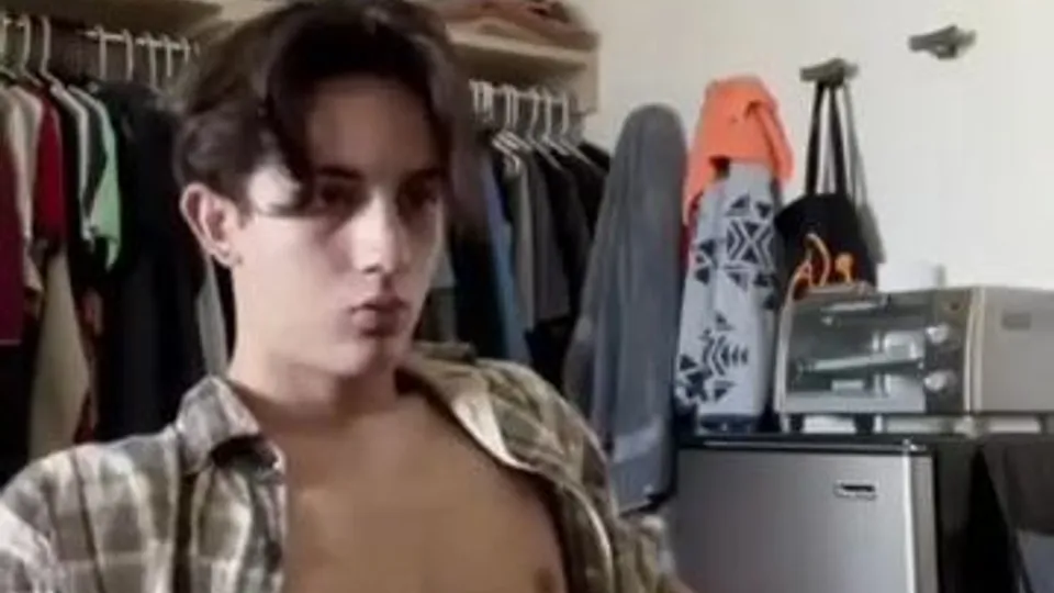 College dude getting off after class