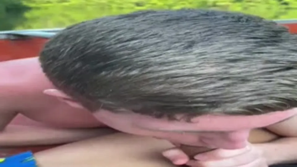 Twink Cock Sucker Enjoys Gay Slurping and Jerking Off