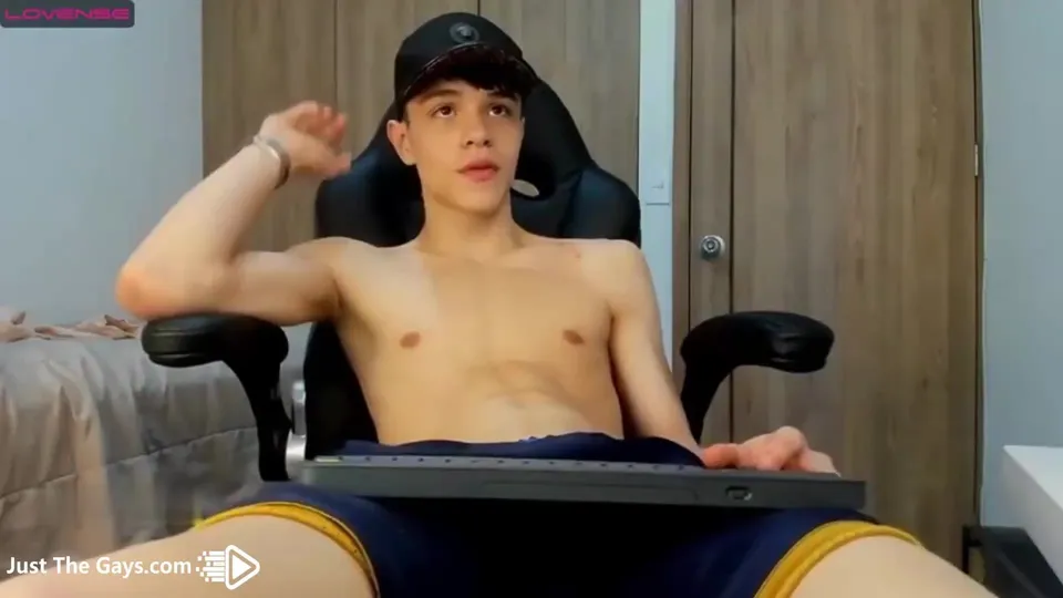 Colombian Twink's Big Uncut Cock Solo Show