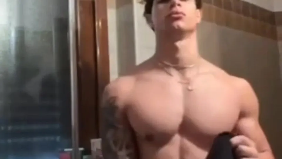 Compilation of muscular Italian boy
