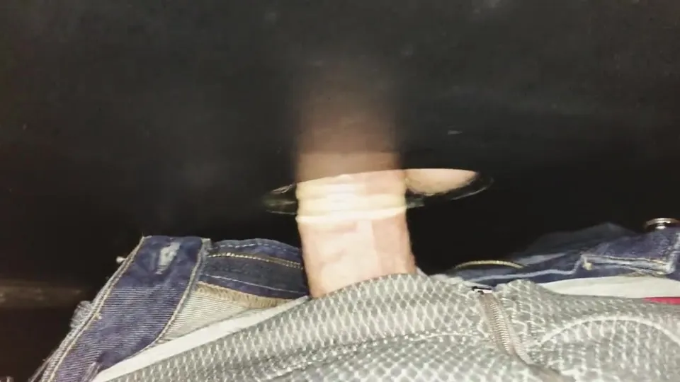 Condom Slips off into Anon Bottom after Cumming - ThisVid.com 中文