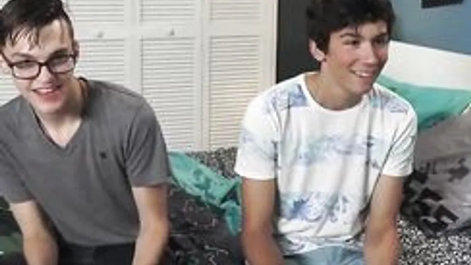 Cookie & Cream: Twink House Masturbation