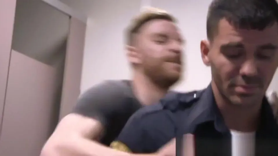 Copnapped - video 2 - ThisVid.com