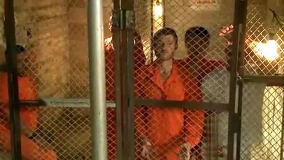 Cops and inmates fuck straight guy - ThisVid.com